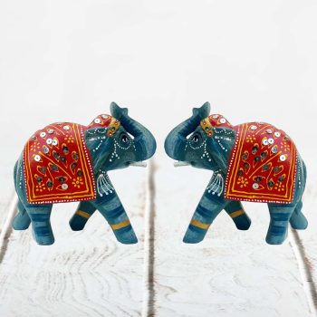 wooden elephant set